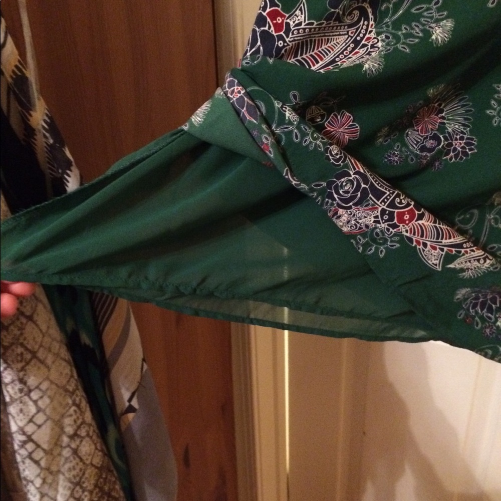 🆕 Dalia Green printed Shift Dress - Picture 3 of 5